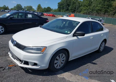 2014 Volkswagen Jetta 2.0L S z USA, uszkodzony, nr VIN 3VW2K7AJ3EM362618